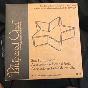 NEW Pampered Chef Star Insert / Mold / Stencil
